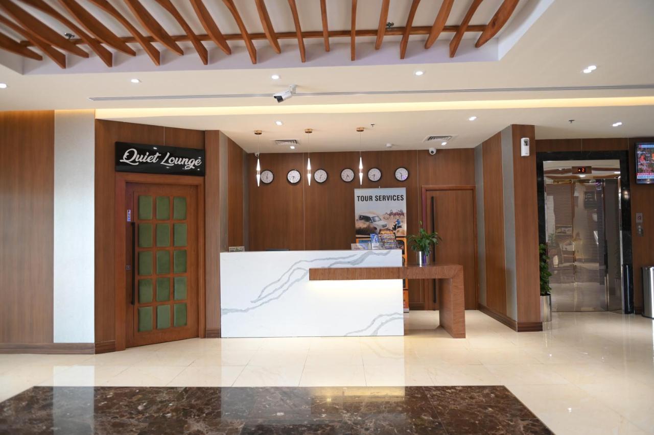 Smana Hotel Al Raffa Dubaj Exteriér fotografie