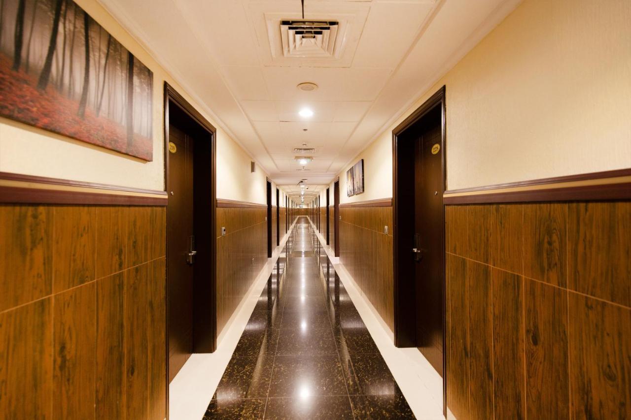 Smana Hotel Al Raffa Dubaj Exteriér fotografie